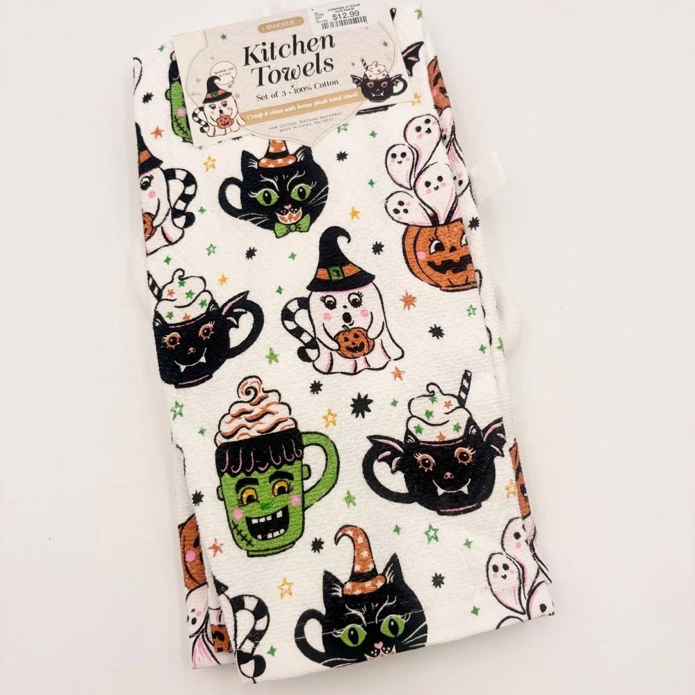 En Vogue Halloween Kitchen Towels Set of 3 Ghost Cat Pumpkin Waffle Weave NEW